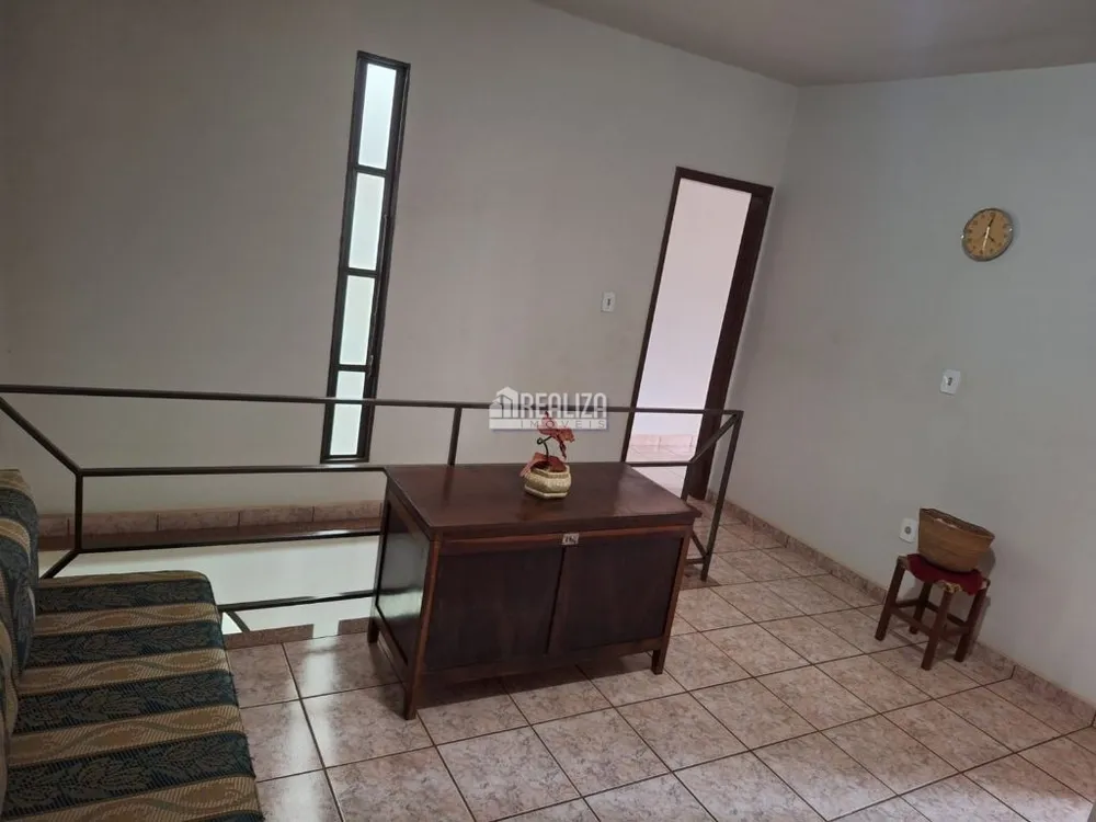 Casa, 3 quartos, 226 m² - Foto 9