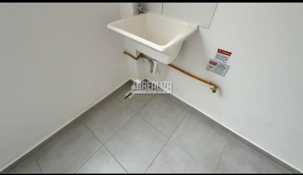 Apartamento à venda e aluguel com 2 quartos, 50m² - Foto 8
