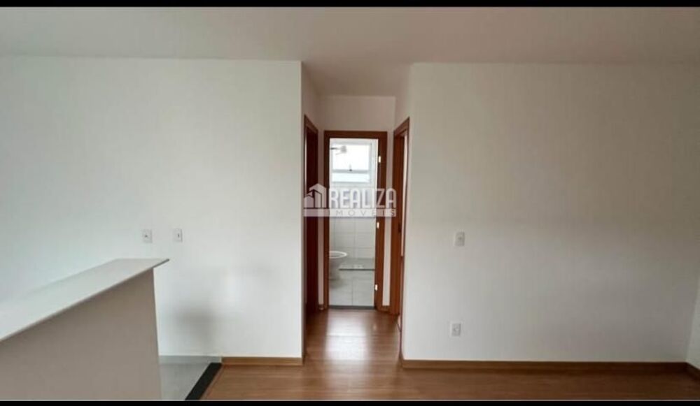 Apartamento à venda e aluguel com 2 quartos, 50m² - Foto 4