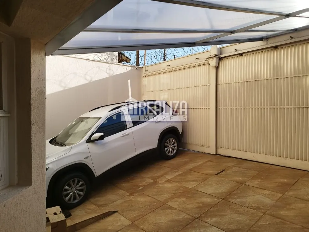 Casa, 6 quartos, 242 m² - Foto 13