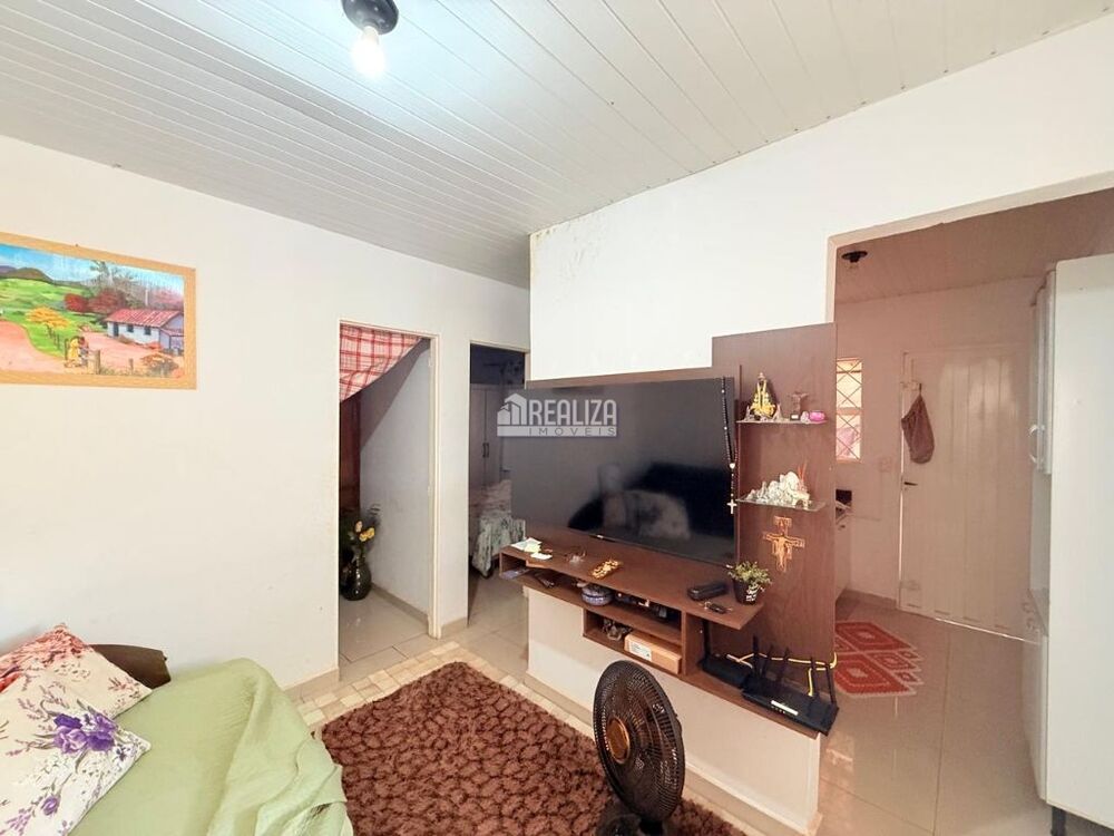 Casa à venda com 2 quartos, 77m² - Foto 6