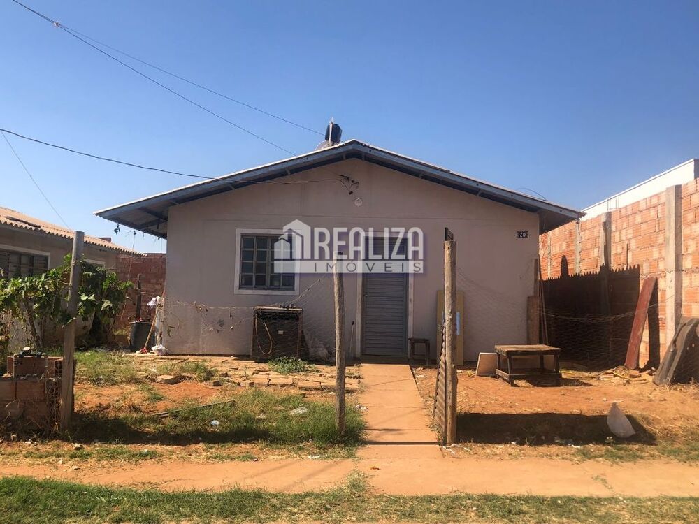 Casa, 2 quartos, 200 m² - Foto 1