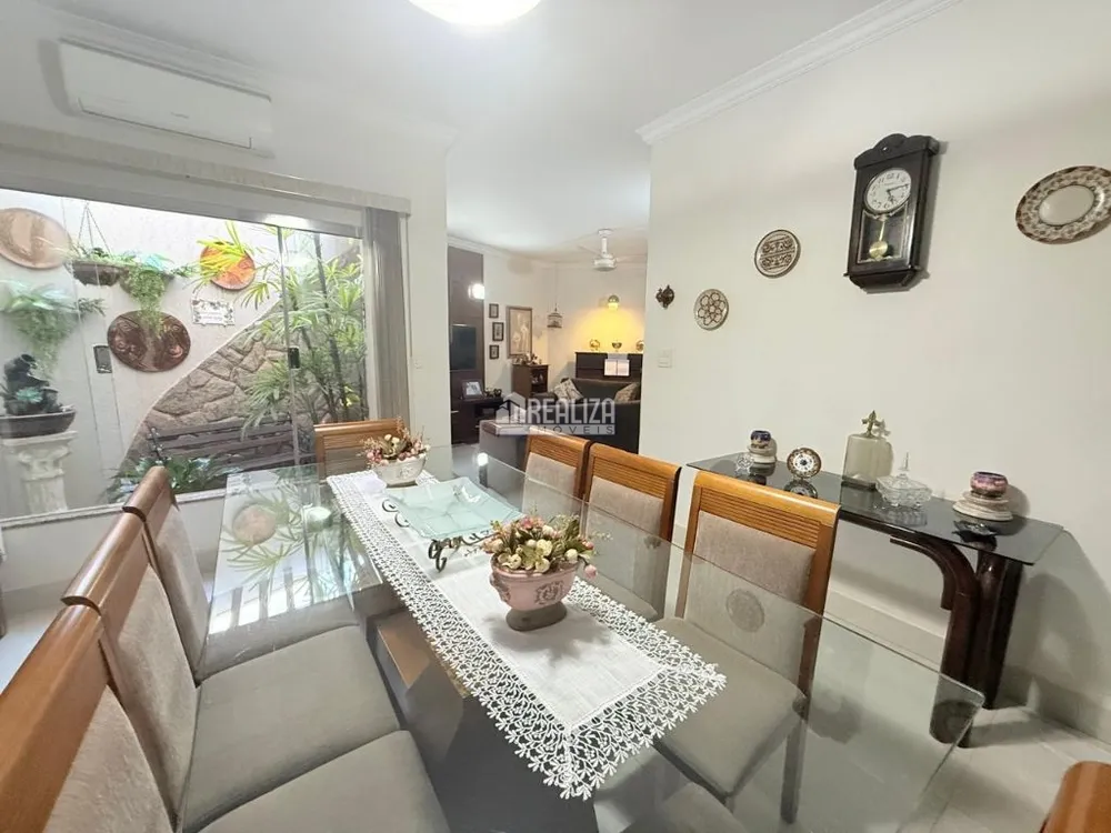 Casa, 3 quartos, 159 m² - Foto 14