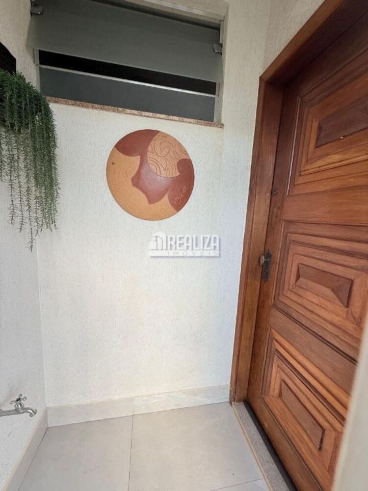 Casa, 3 quartos, 159 m² - Foto 3