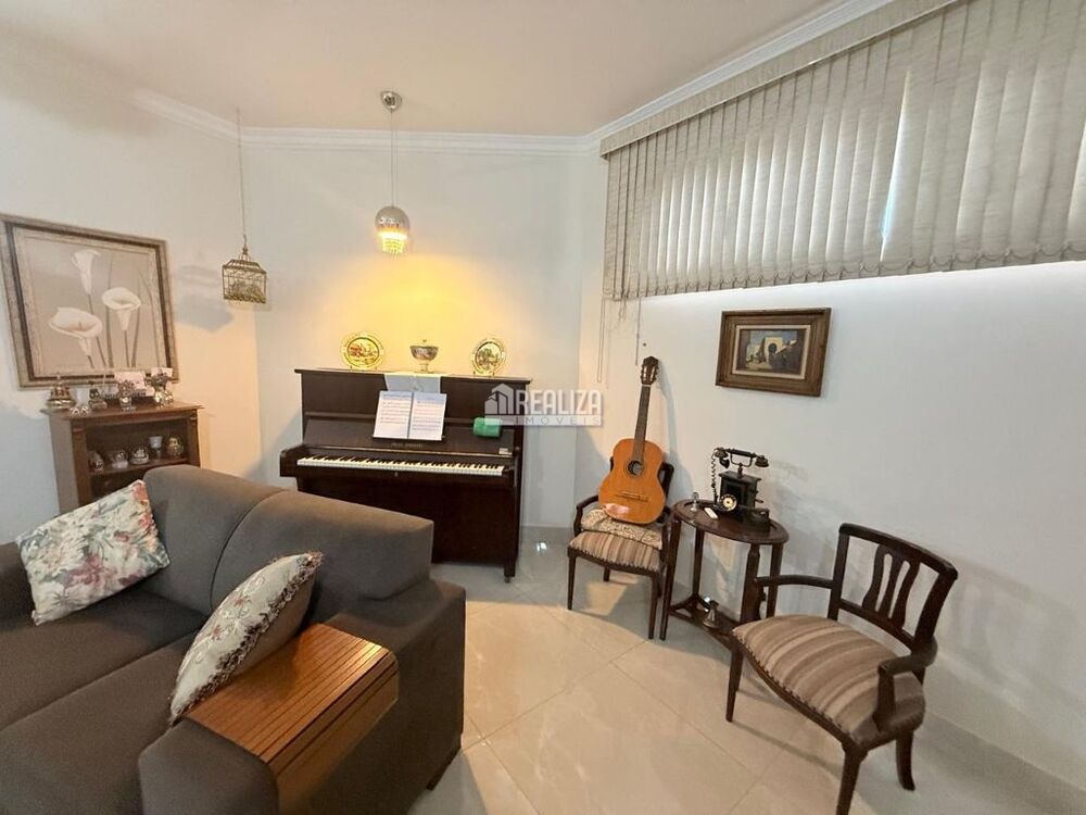 Casa, 3 quartos, 159 m² - Foto 4