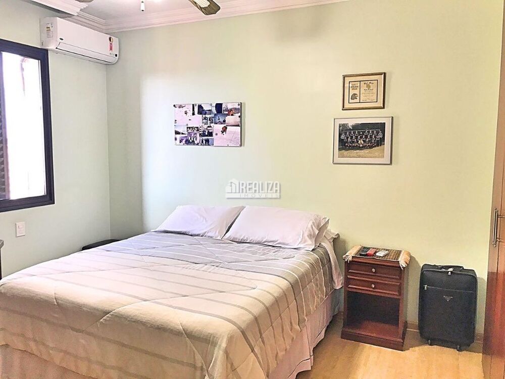 Apartamento à venda com 4 quartos, 398m² - Foto 8