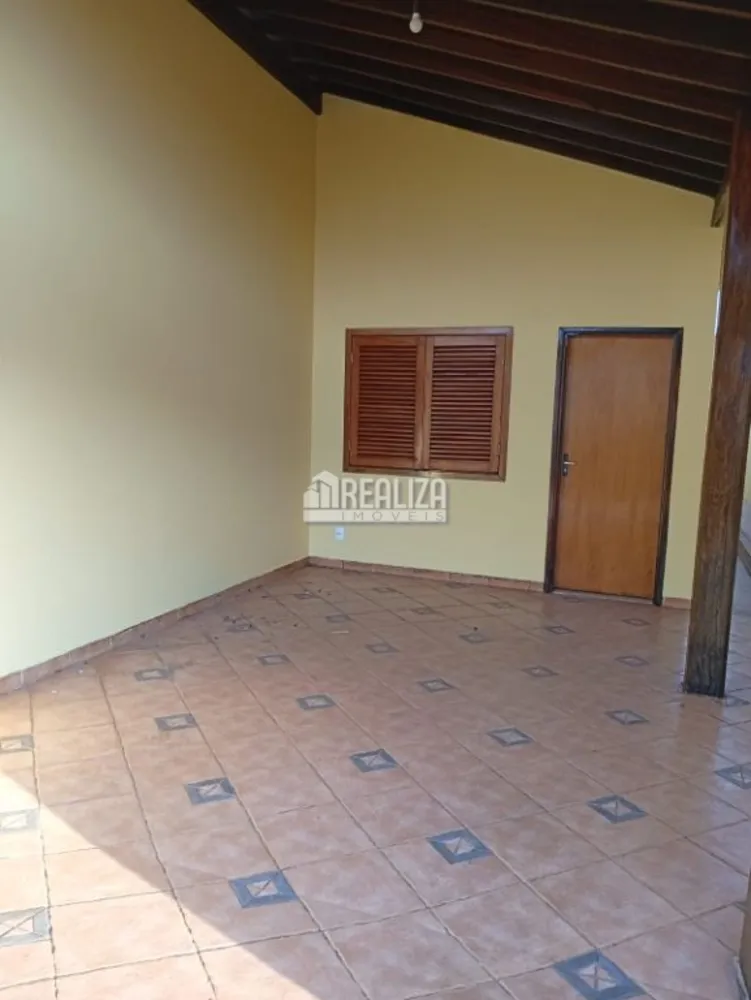 Casa, 3 quartos, 180 m² - Foto 1
