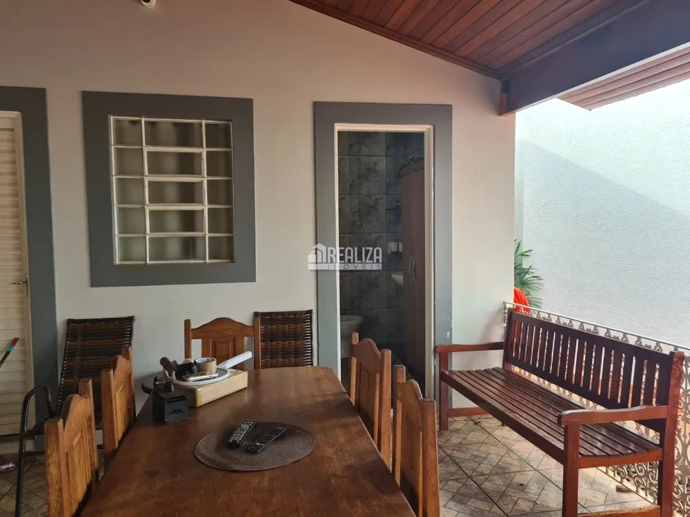 Casa, 4 quartos, 365 m² - Foto 2