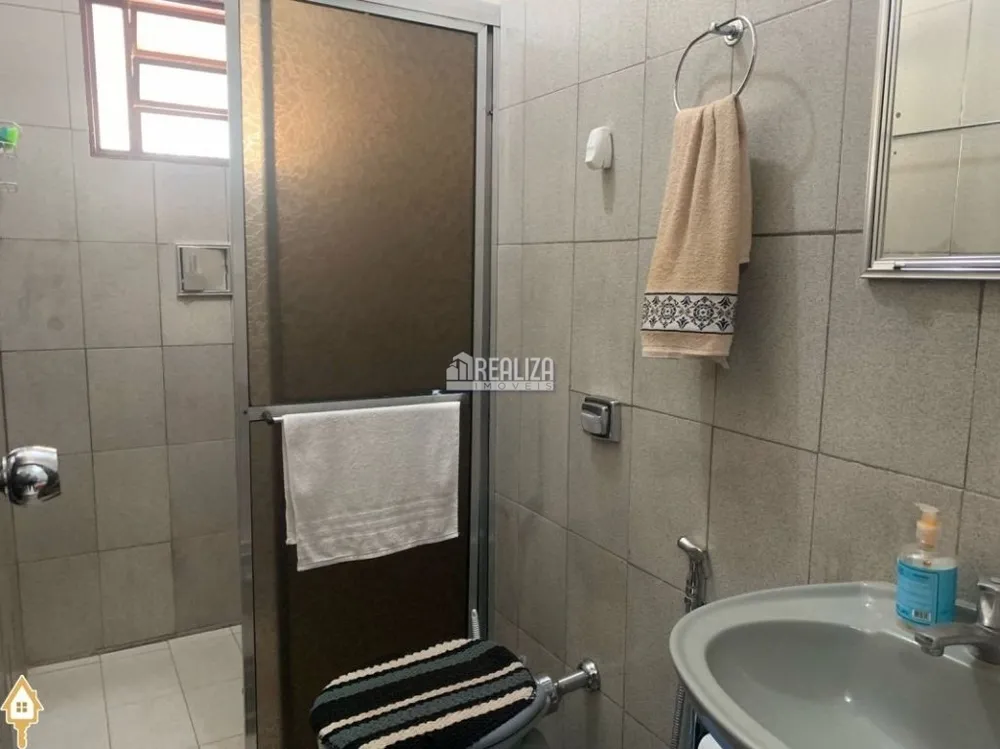 Casa, 4 quartos, 240 m² - Foto 8