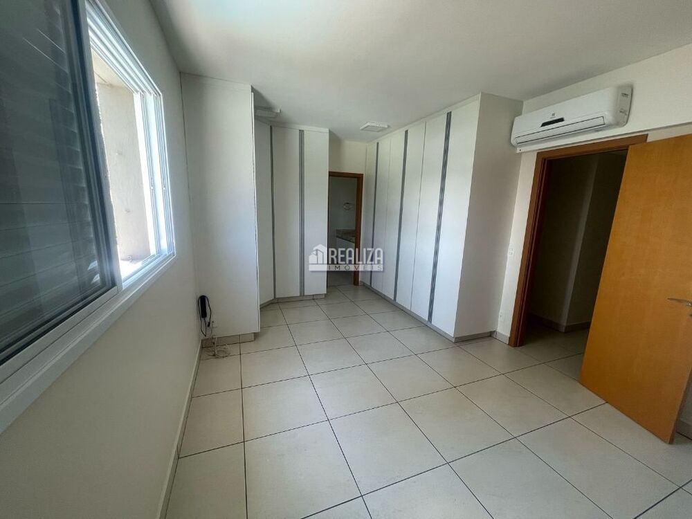 Apartamento à venda com 4 quartos, 309m² - Foto 1