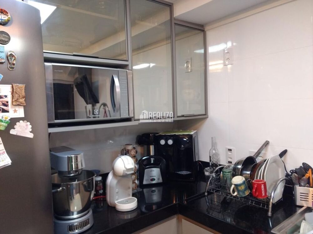Apartamento à venda com 2 quartos, 85m² - Foto 4