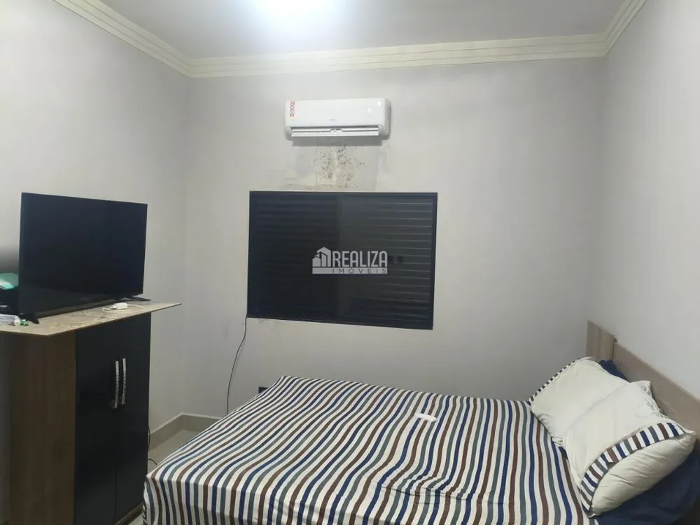 Casa, 2 quartos, 166 m² - Foto 2