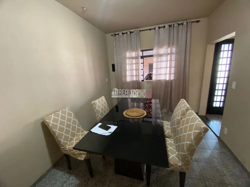 Casa, 2 quartos, 158 m² - Foto 4