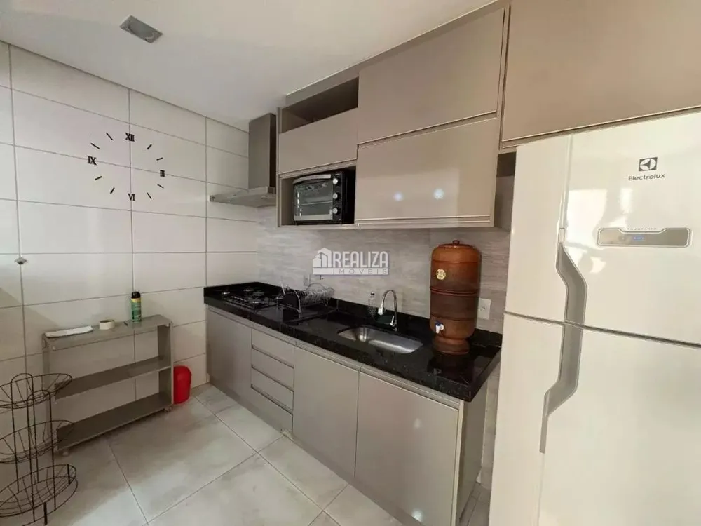 Apartamento, 2 quartos, 70 m² - Foto 2
