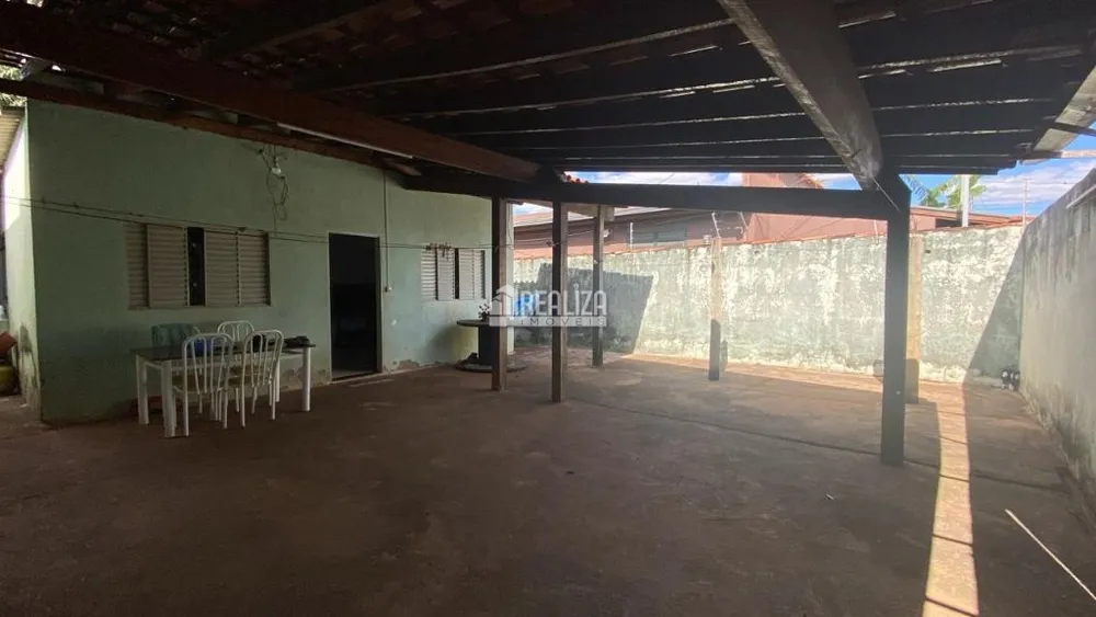 Casa, 2 quartos, 80 m² - Foto 1