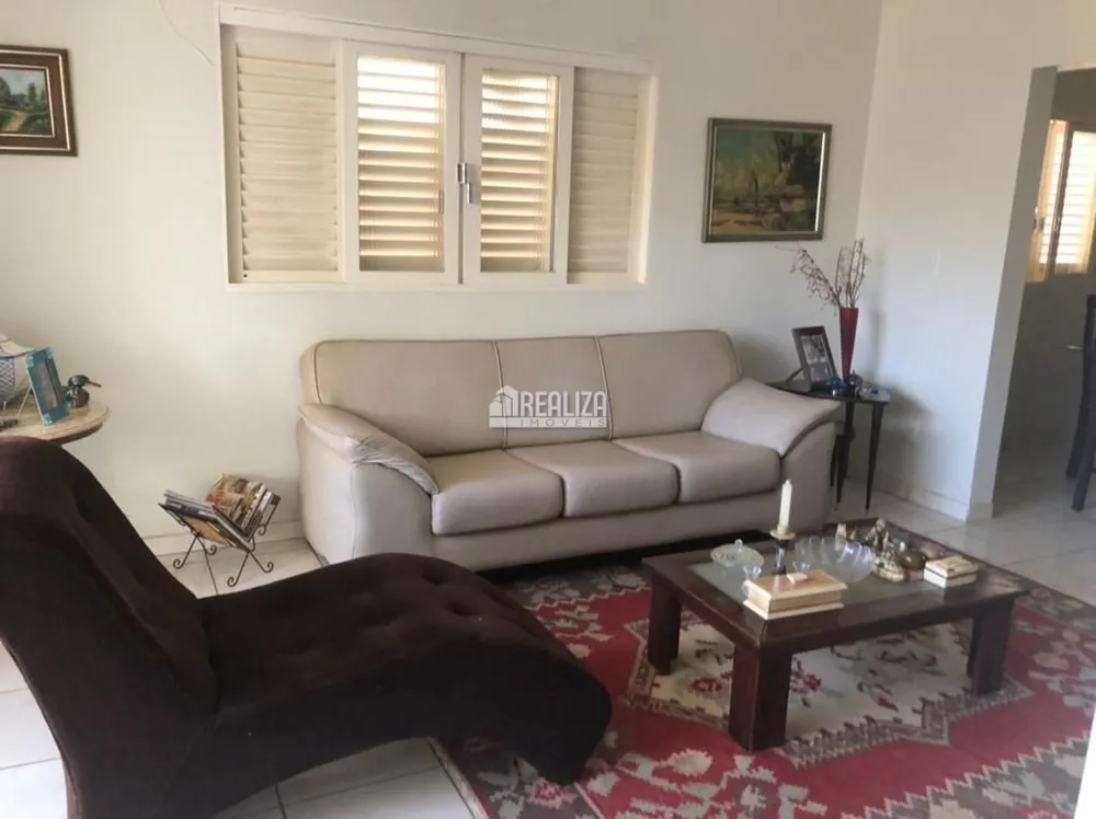 Casa, 2 quartos, 240 m² - Foto 4