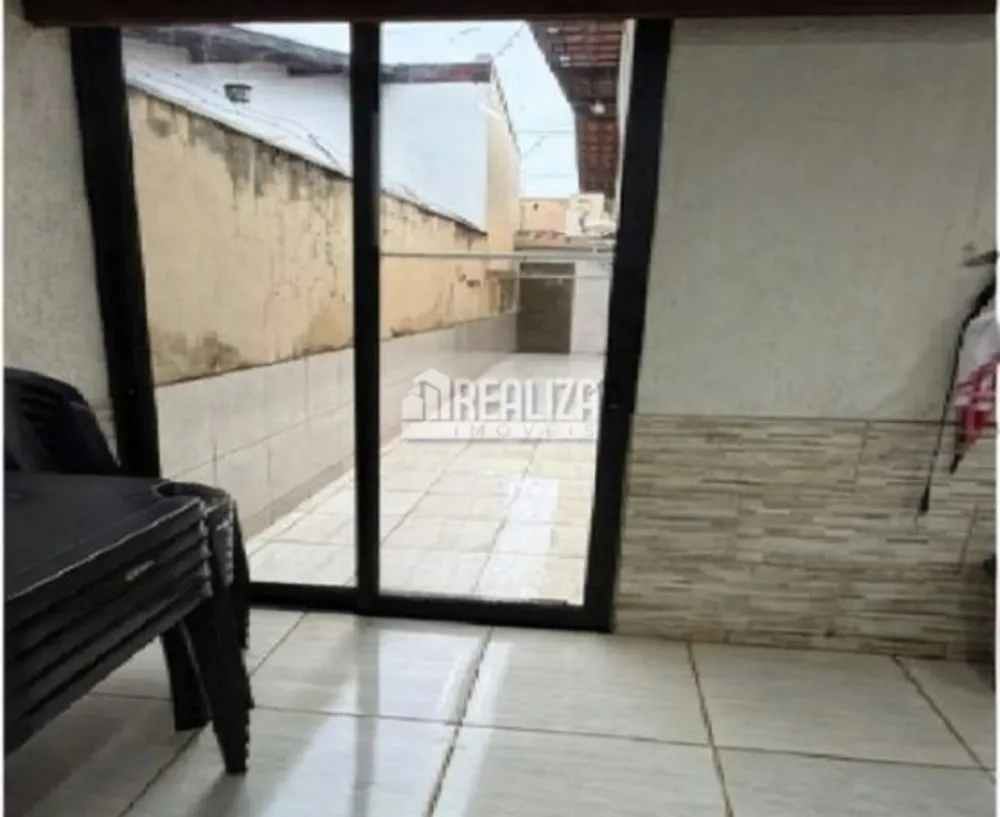 Casa, 3 quartos, 228 m² - Foto 3
