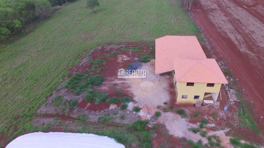 Fazenda à venda com 2 quartos, 100m² - Foto 12