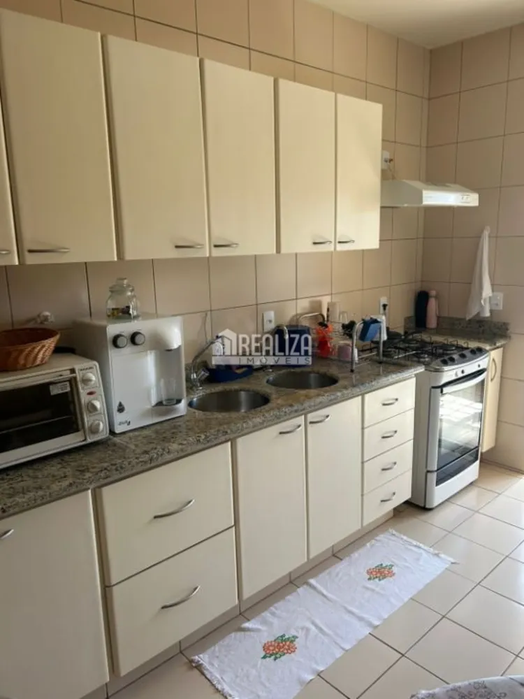 Apartamento, 3 quartos, 162 m² - Foto 1