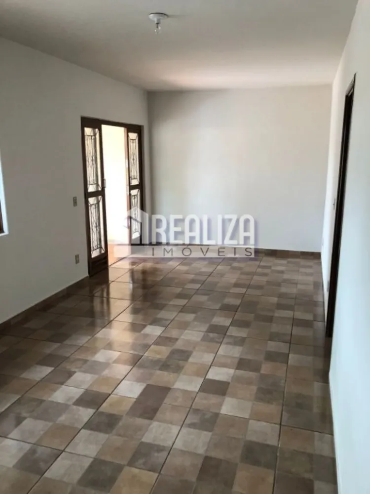 Casa, 3 quartos, 234 m² - Foto 16