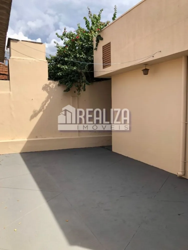 Casa, 3 quartos, 234 m² - Foto 11