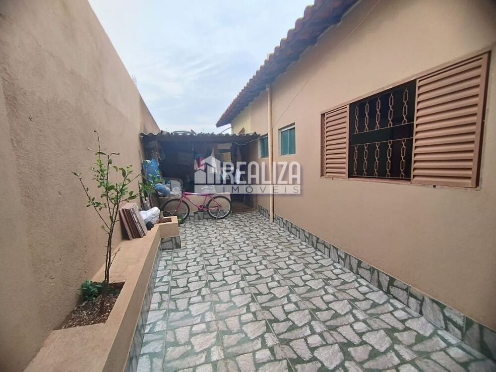 Casa, 3 quartos, 166 m² - Foto 2