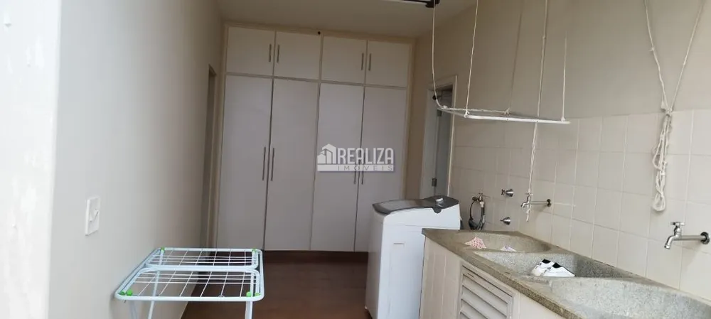 Casa, 3 quartos, 460 m² - Foto 1