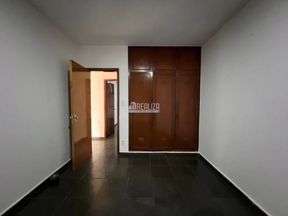 Casa, 4 quartos, 315 m² - Foto 4
