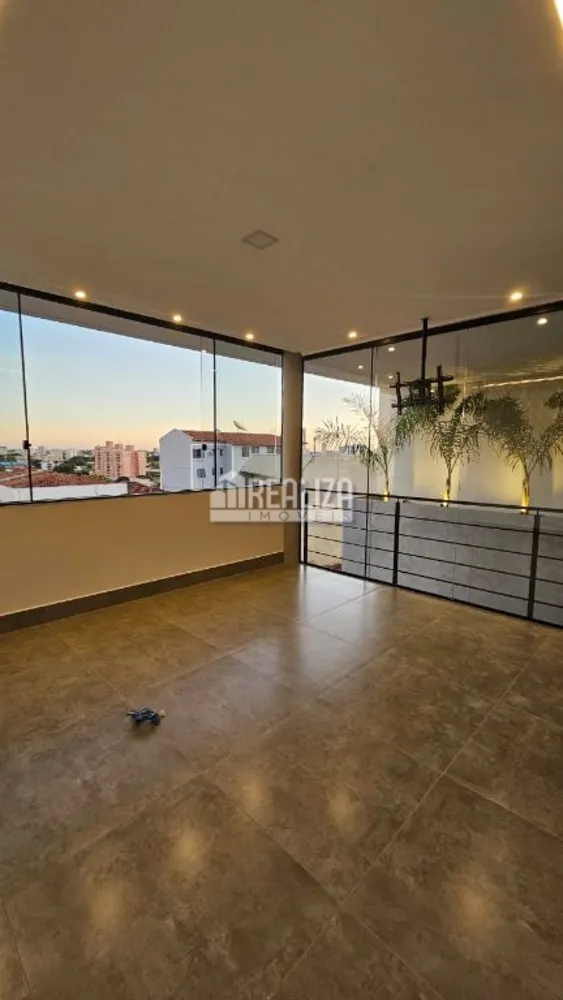 Casa, 3 quartos, 342 m² - Foto 8