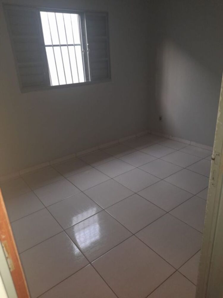 Casa à venda com 4 quartos, 170m² - Foto 8