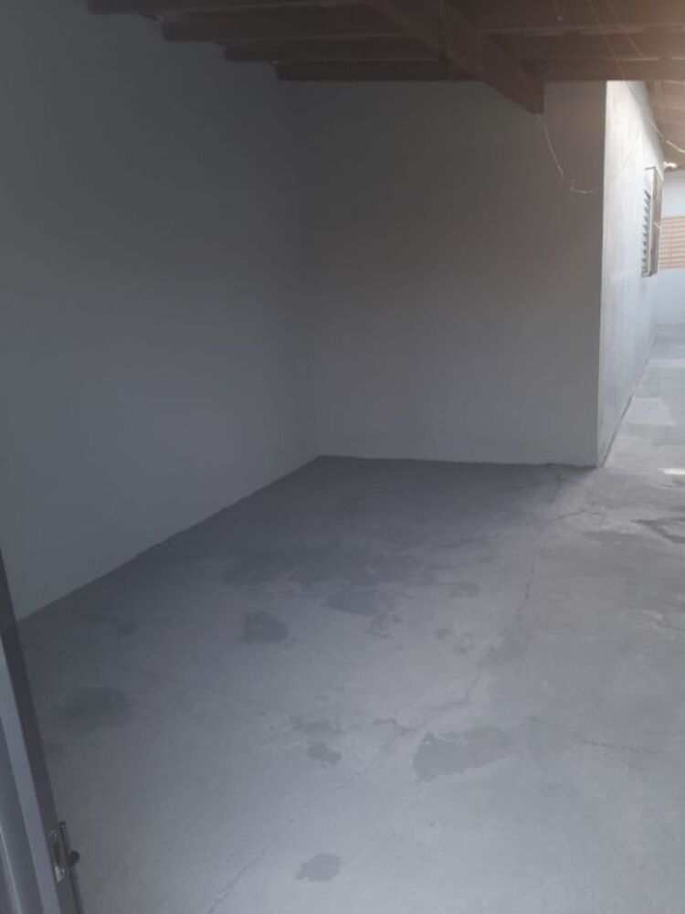Casa à venda com 4 quartos, 170m² - Foto 2