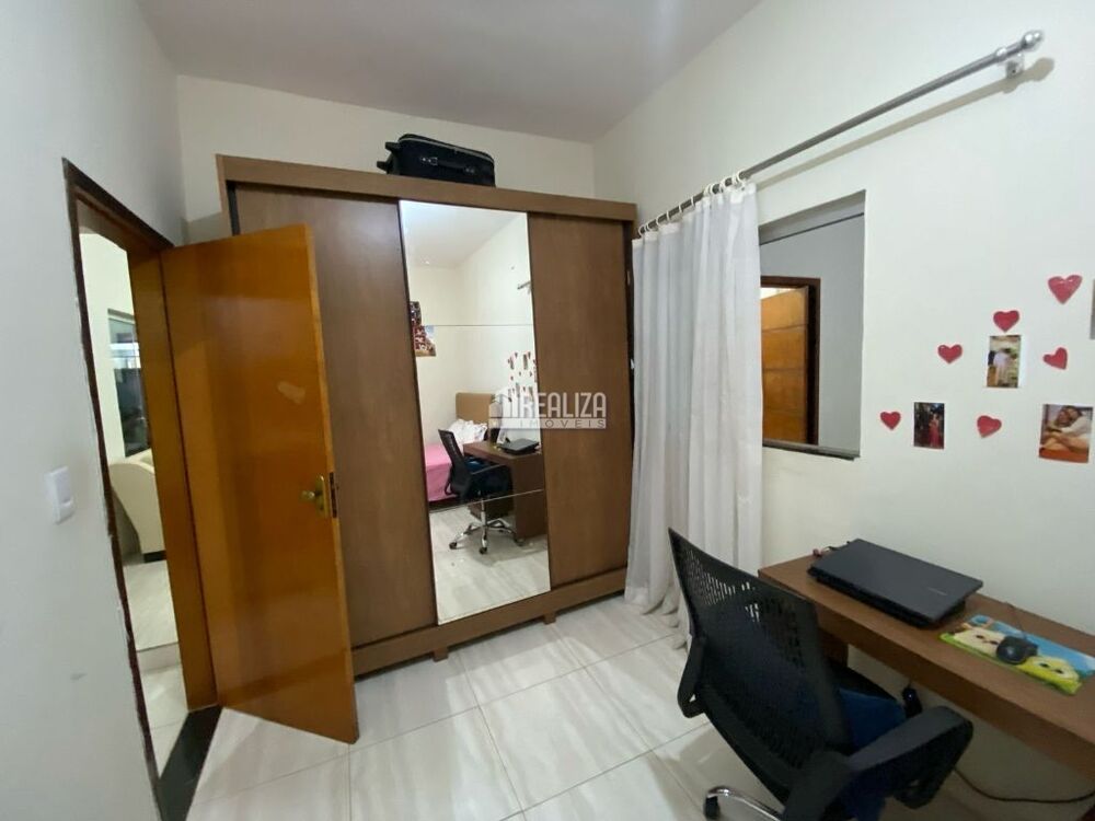 Casa, 4 quartos, 174 m² - Foto 3