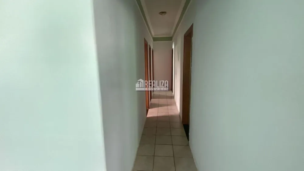 Casa, 4 quartos, 130 m² - Foto 2