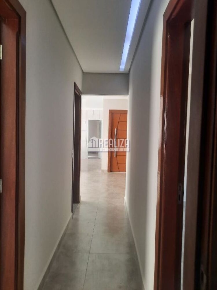 Casa à venda com 2 quartos, 175m² - Foto 10