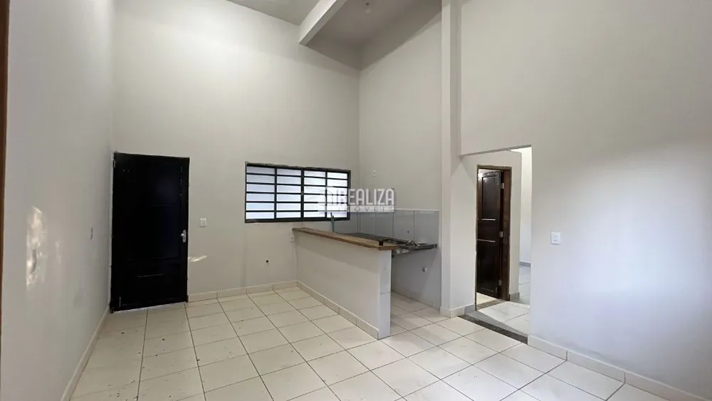 Casa, 1 quarto, 90 m² - Foto 1