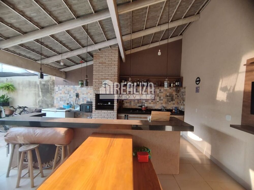 Casa, 3 quartos, 167 m² - Foto 1