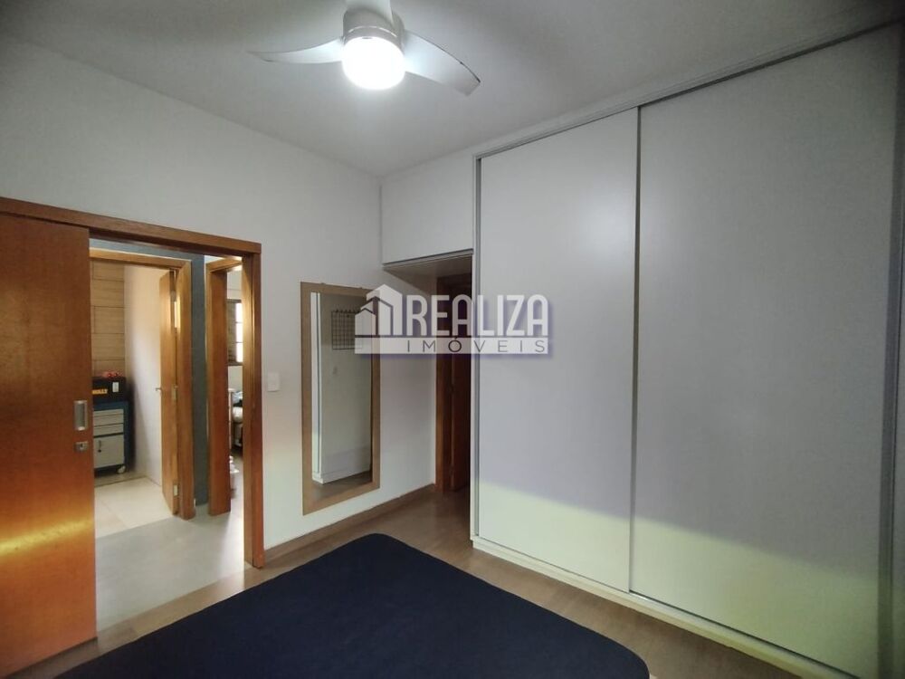 Casa, 3 quartos, 167 m² - Foto 2