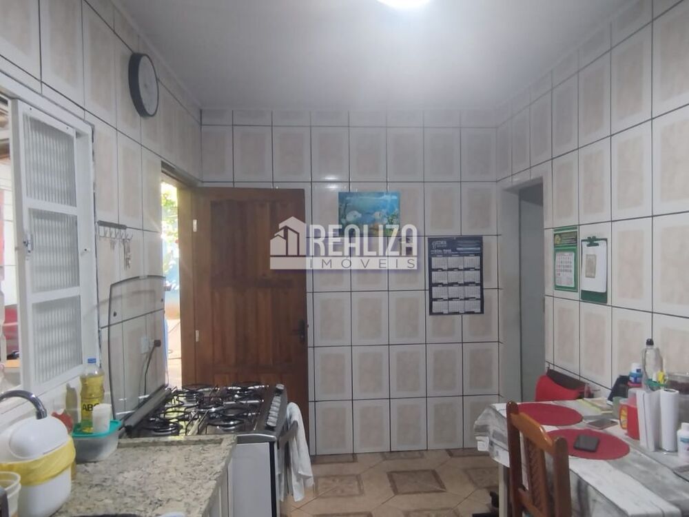 Casa, 2 quartos, 200 m² - Foto 11