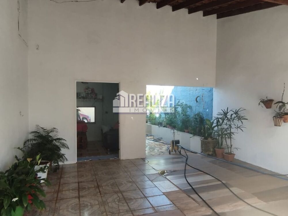 Casa, 2 quartos, 200 m² - Foto 9