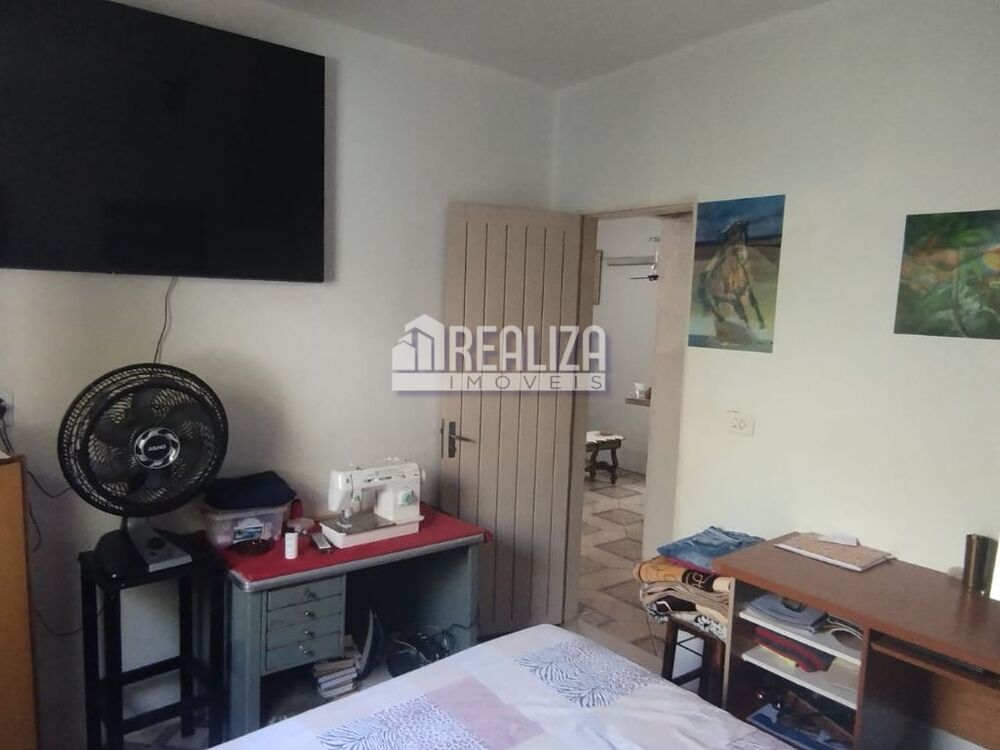 Casa, 2 quartos, 200 m² - Foto 10