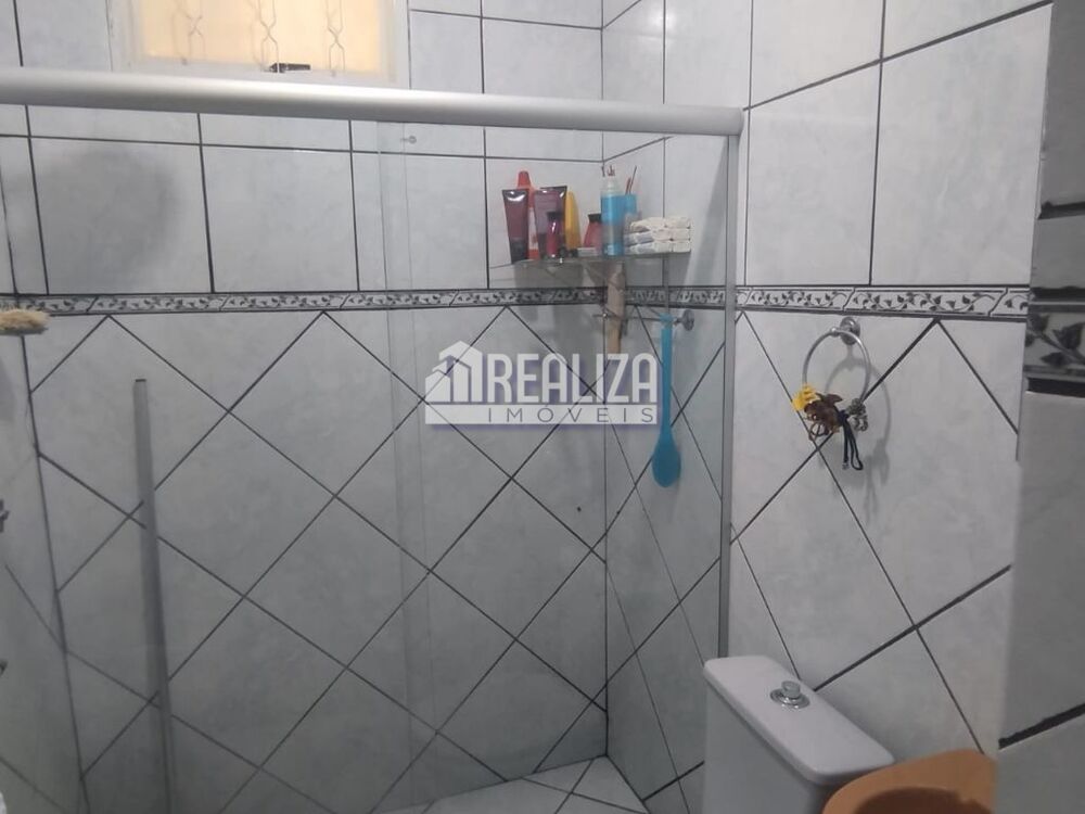 Casa, 2 quartos, 200 m² - Foto 2