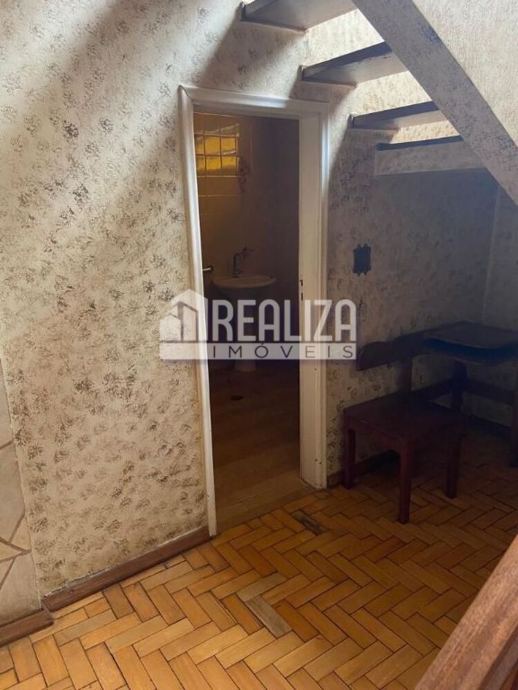 Casa, 7 quartos, 315 m² - Foto 5