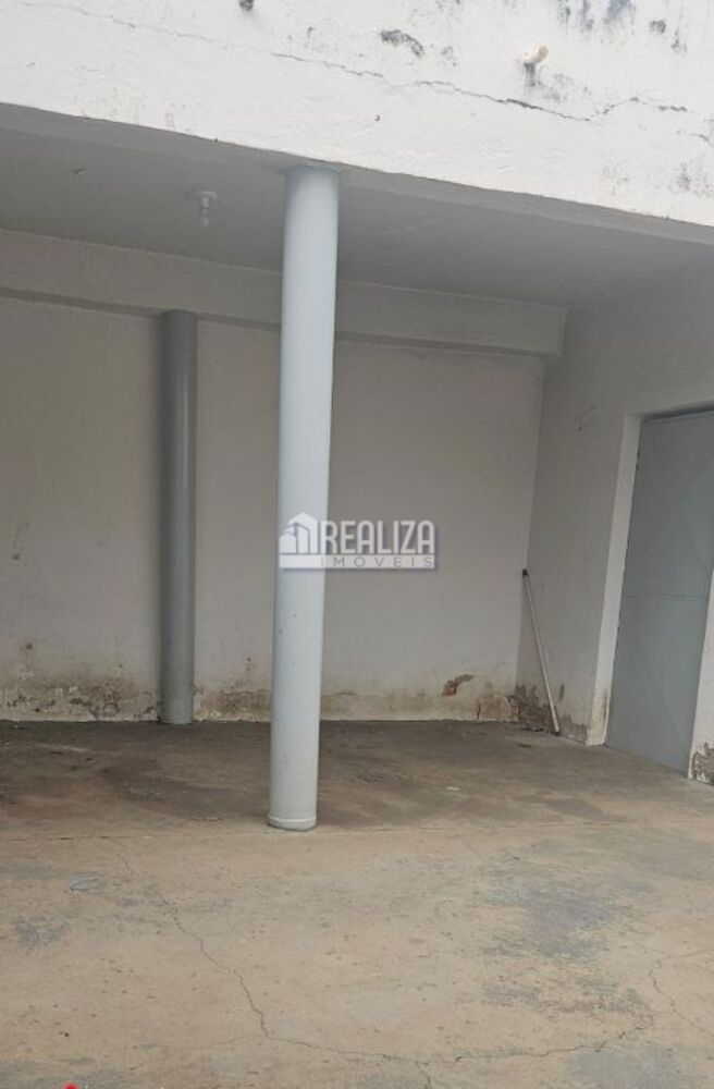 Casa para alugar com 3 quartos, 108m² - Foto 5
