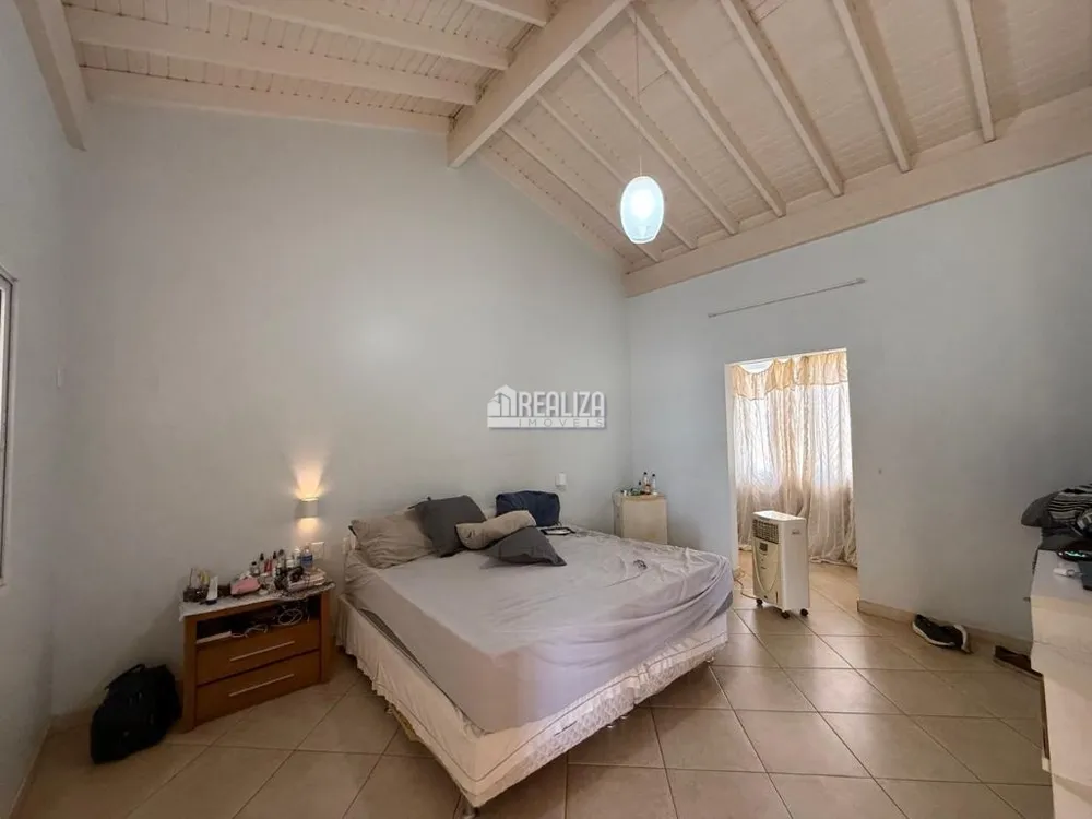 Casa, 4 quartos, 360 m² - Foto 14