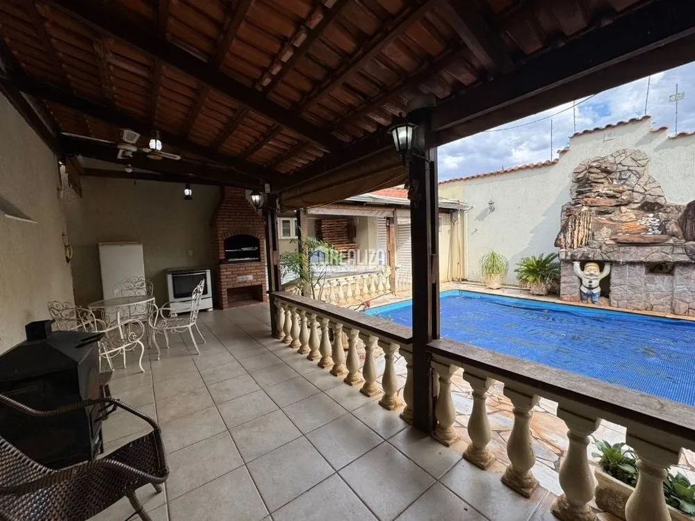 Casa, 3 quartos, 169 m² - Foto 7