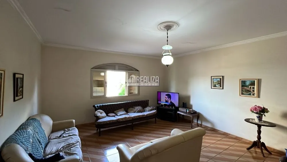 Casa, 3 quartos, 200 m² - Foto 6