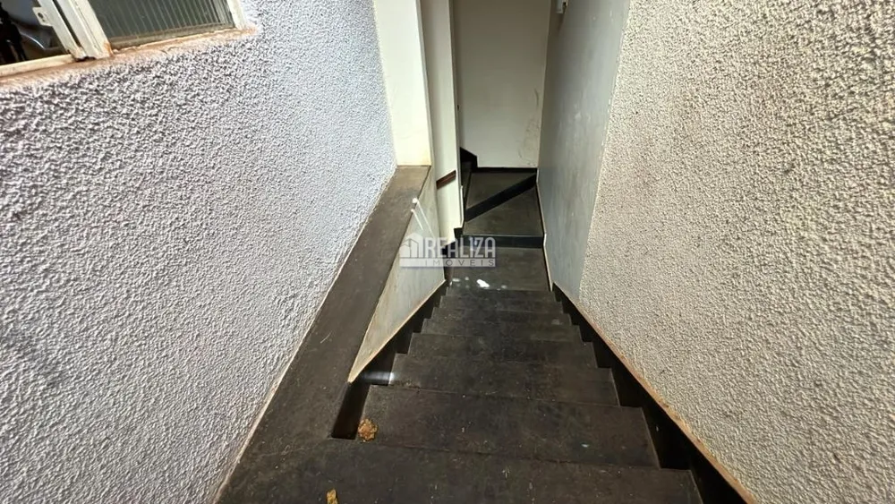 Casa, 3 quartos, 200 m² - Foto 2