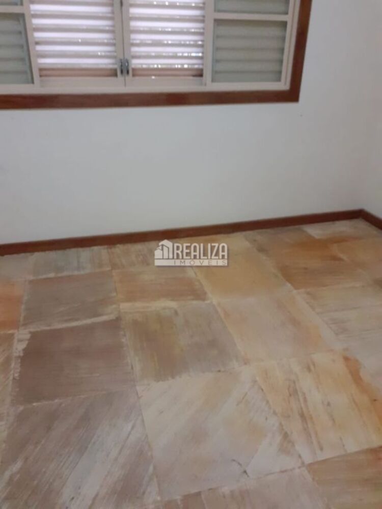 Casa, 3 quartos, 200 m² - Foto 4