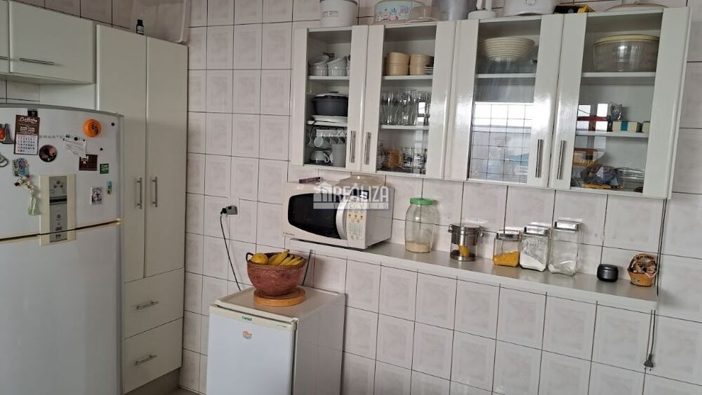 Casa, 3 quartos, 200 m² - Foto 6