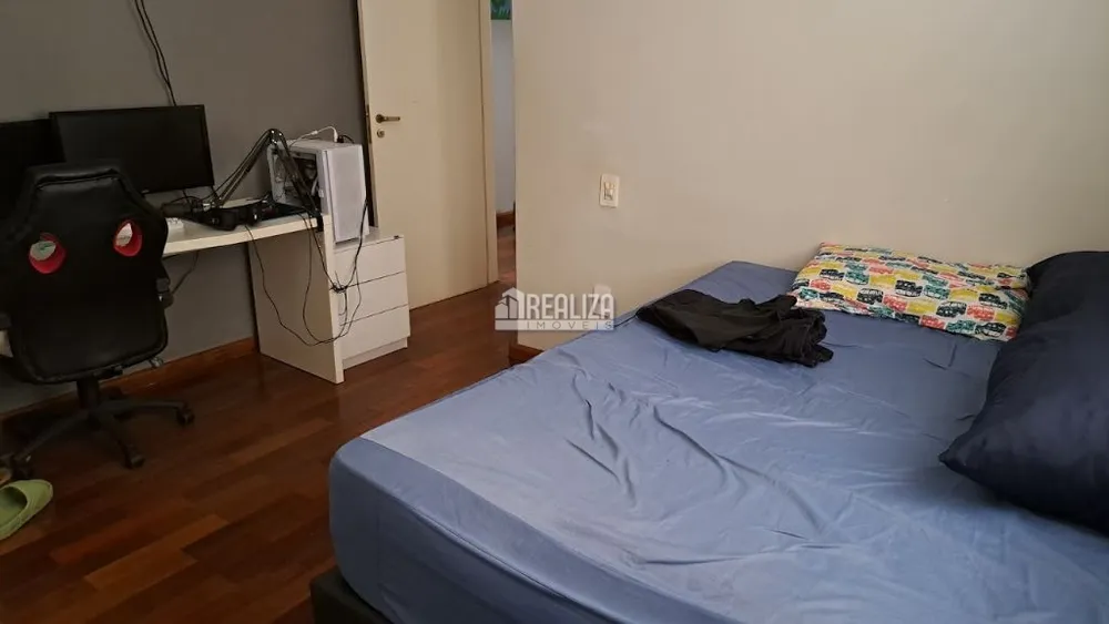 Casa, 3 quartos, 200 m² - Foto 10
